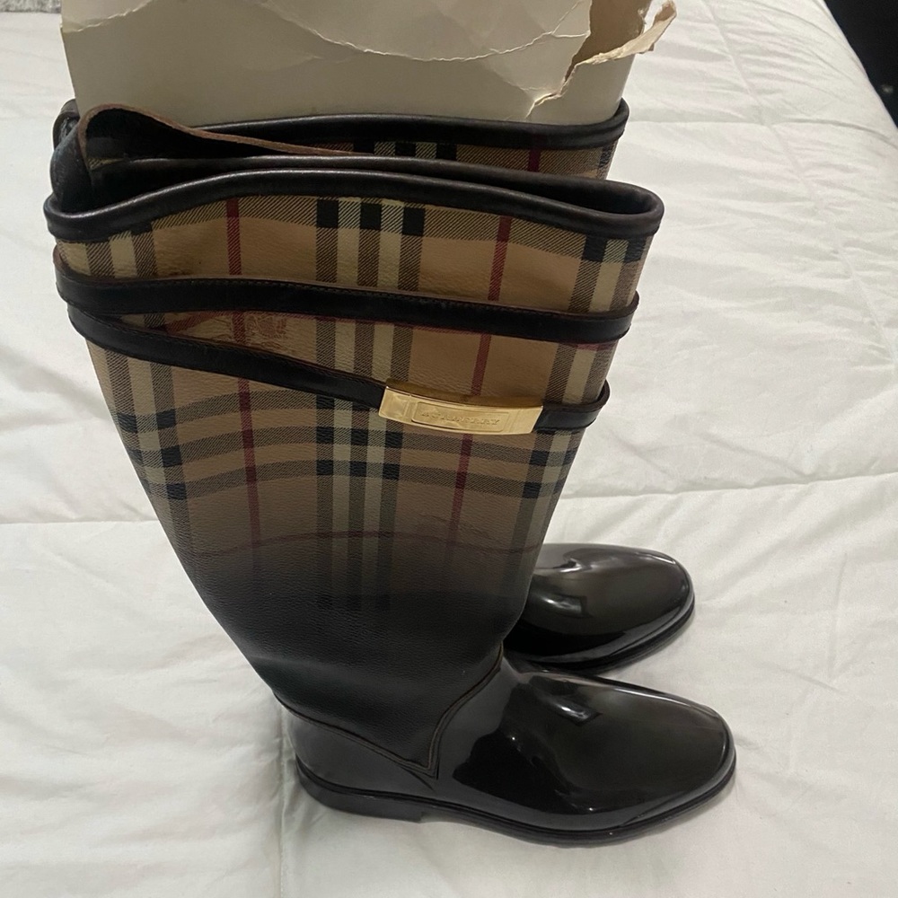 Rain boots